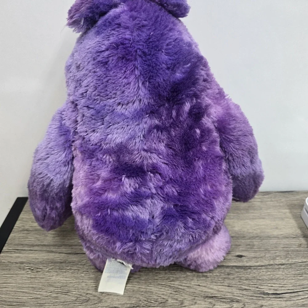Build-A-Bear excellent pre